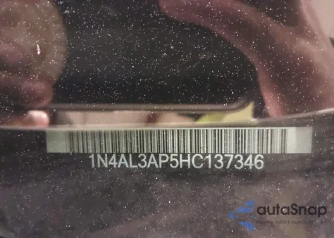 2017 Nissan Altima 2.5 Sv z USA, uszkodzony, nr VIN 1N4AL3AP5HC137346